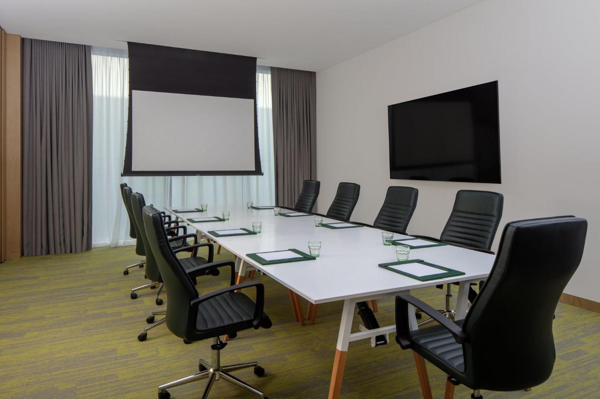 Business Bay By Ihg دبي