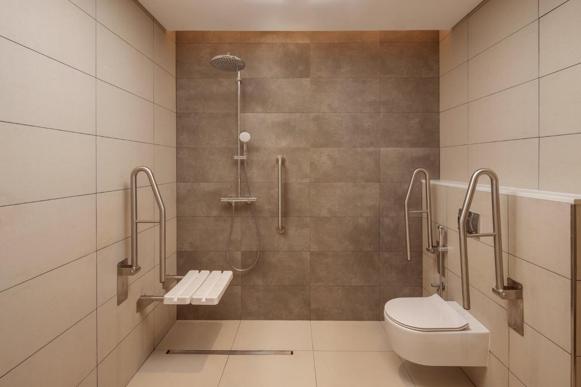 Business Bay By Ihg Hotel Dubai