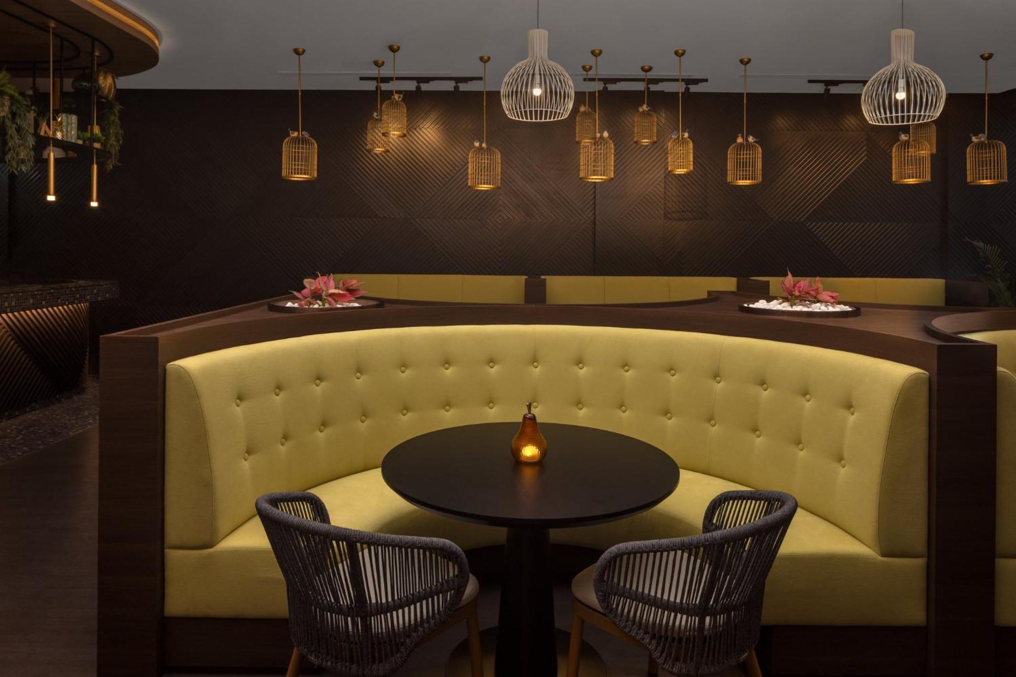 होटल Business Bay By Ihg 4*